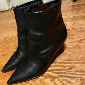 Temira Faux Leather Wedge Bootie (Women)
FRANCO SARTO